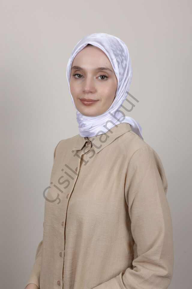 Desenli Jakarlı Eşarp G-73.1 Beyaz