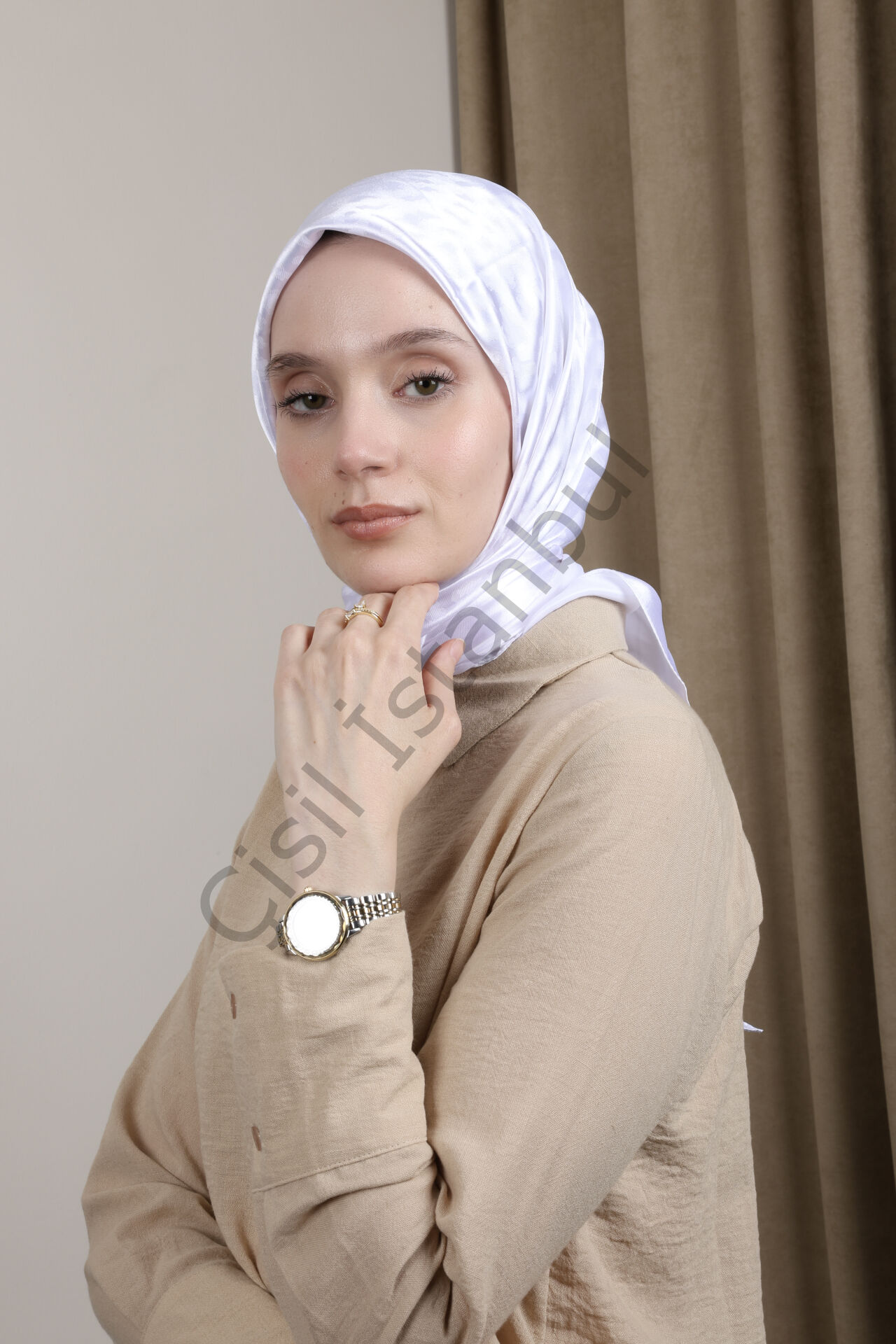 Desenli Jakarlı Eşarp G-73.1 Beyaz