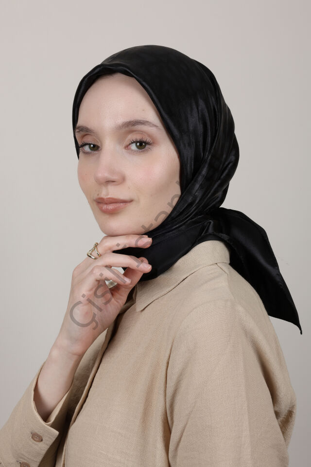Desenli Jakarlı Eşarp G-73.1 Siyah