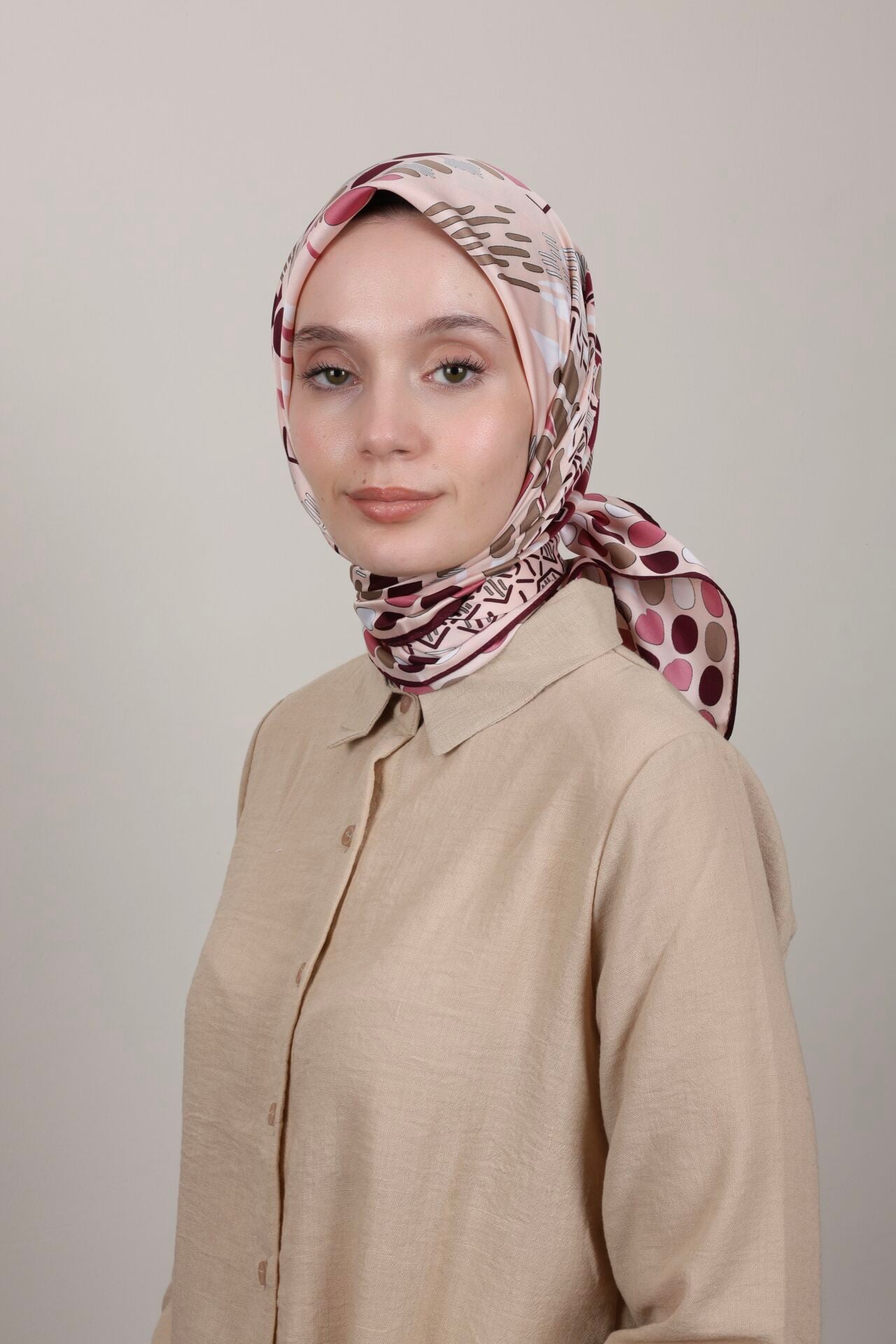 Desenli Saten Eşarp S-01 Bordo-Gri