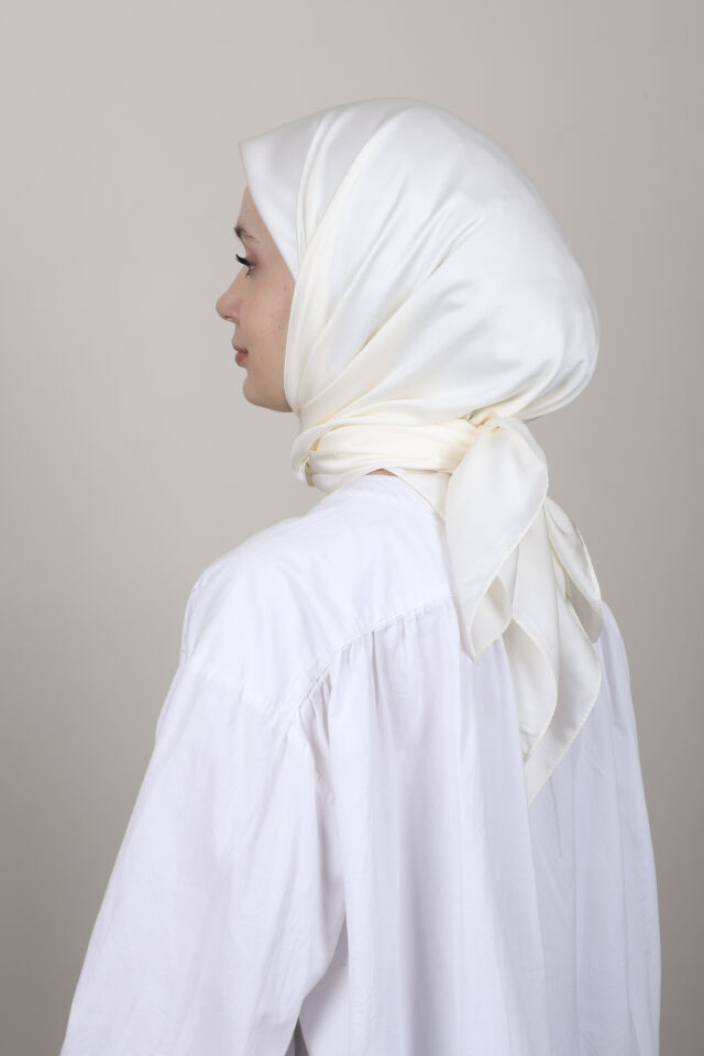 Düz Renkli Rayon Eşarp S-02 Krem