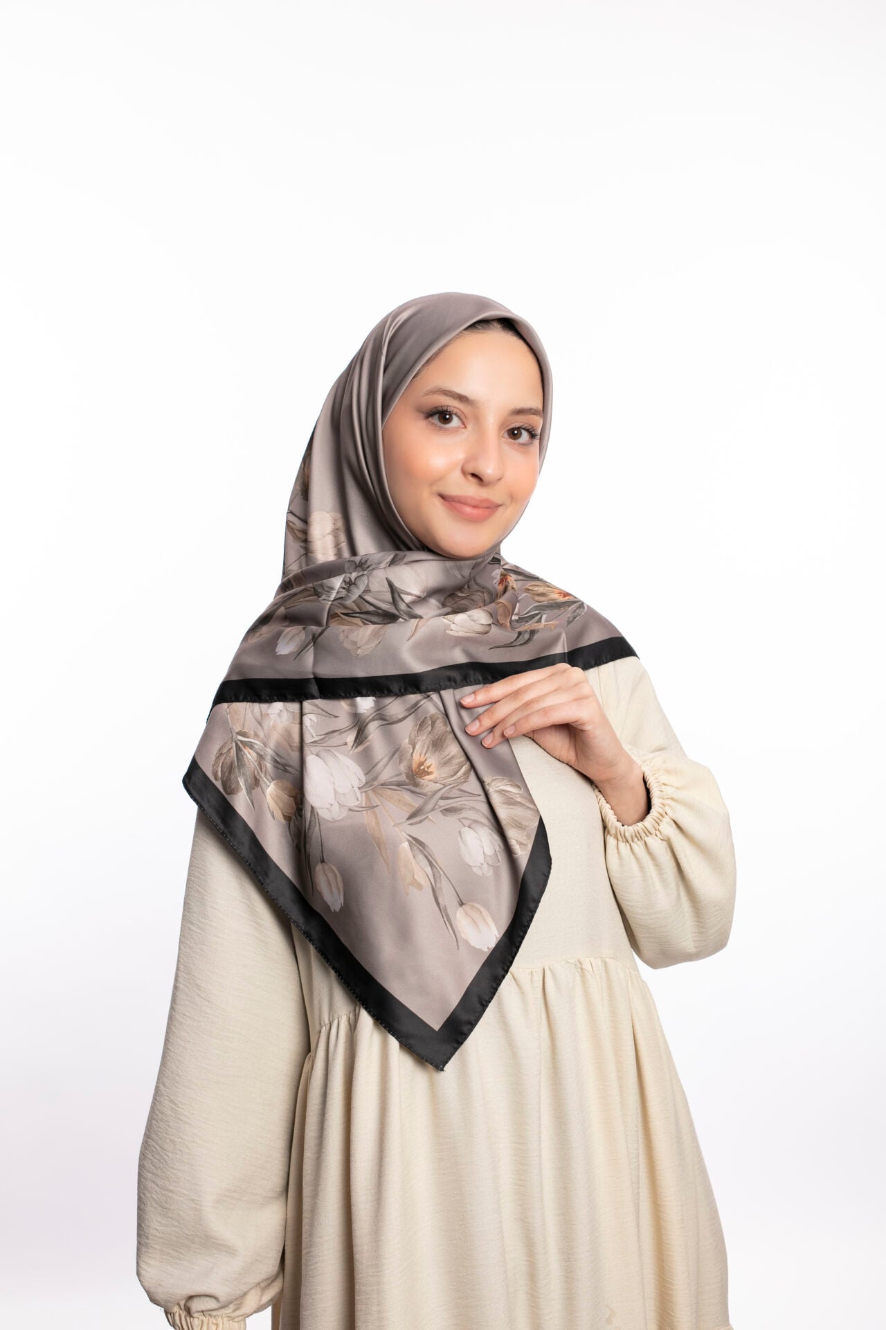 Rayon Eşarp Çiçekli S-01.1 Koyu Gri