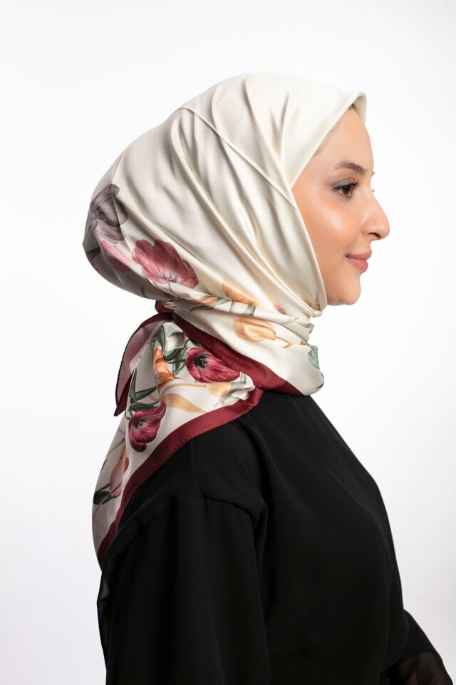 Rayon Eşarp Çiçekli S-01.1 Beyaz