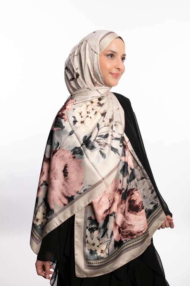 Rayon Şal Çiçekli N-91 Kırık Beyaz